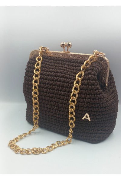 Χειροποίητη Πλεκτή Τσάντα "Chocolate Luxury" με Χρυσό Vintage Πλαίσιο & Αλυσίδα