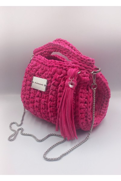 Χειροποίητη Πλεκτή Τσάντα "Magenta Charm" με Φούντα & Αλυσίδα