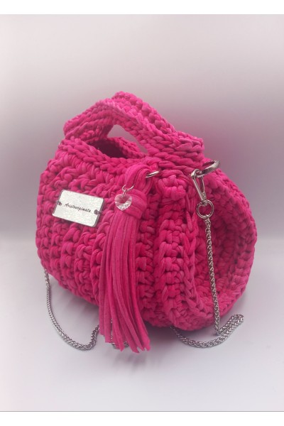Χειροποίητη Πλεκτή Τσάντα "Magenta Charm" με Φούντα & Αλυσίδα