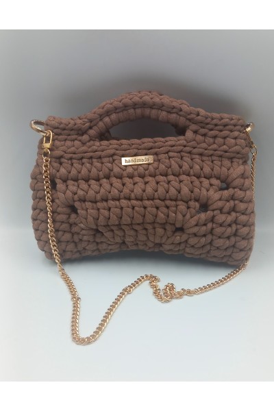 Handmade Brown Knitting Bag – Χειροποίητη Τσάντα με Χρυσές Λεπτομέρειες.