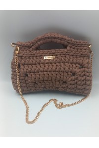 Handmade Brown Knitting Bag – Χειροποίητη Τσάντα με Χρυσές Λεπτομέρειες.