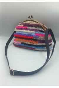 Χειροποίητο πολύχρωμο τσαντάκι