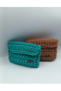 Πλεκτά πορτοφολάκια