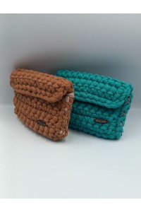 Πλεκτά πορτοφολάκια