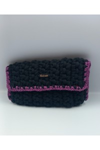 Χειροποίητο πλεκτό πορτοφολάκι