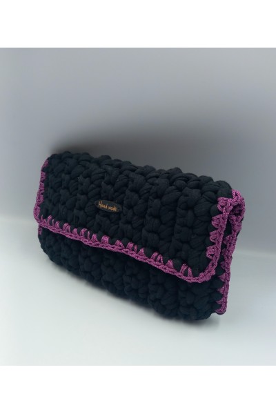 Χειροποίητο πλεκτό πορτοφολάκι