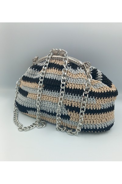 Χειροποίητο πλεκτό τσαντάκι