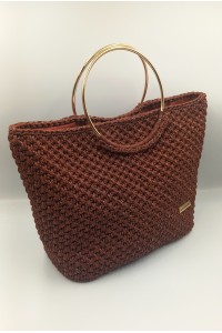 Χειροποίητη πλεκτή τσάντα καφέ.