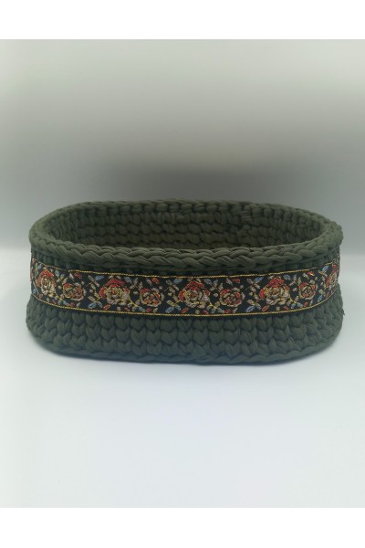 Χειροποίητο λαδί σκούρο πλεκτό καλάθι.