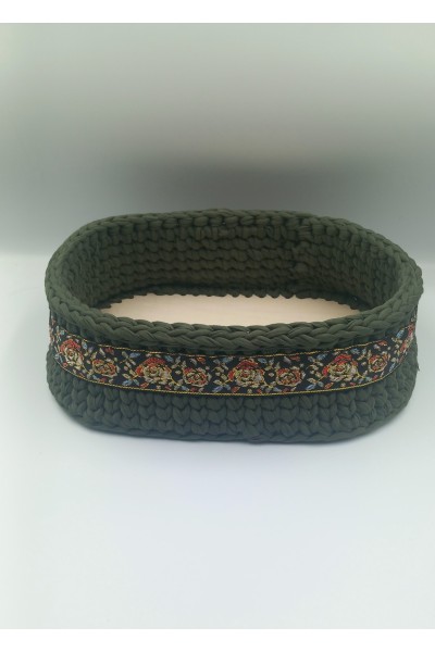 Χειροποίητο λαδί σκούρο πλεκτό καλάθι.