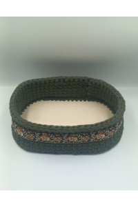 Χειροποίητο λαδί σκούρο πλεκτό καλάθι.