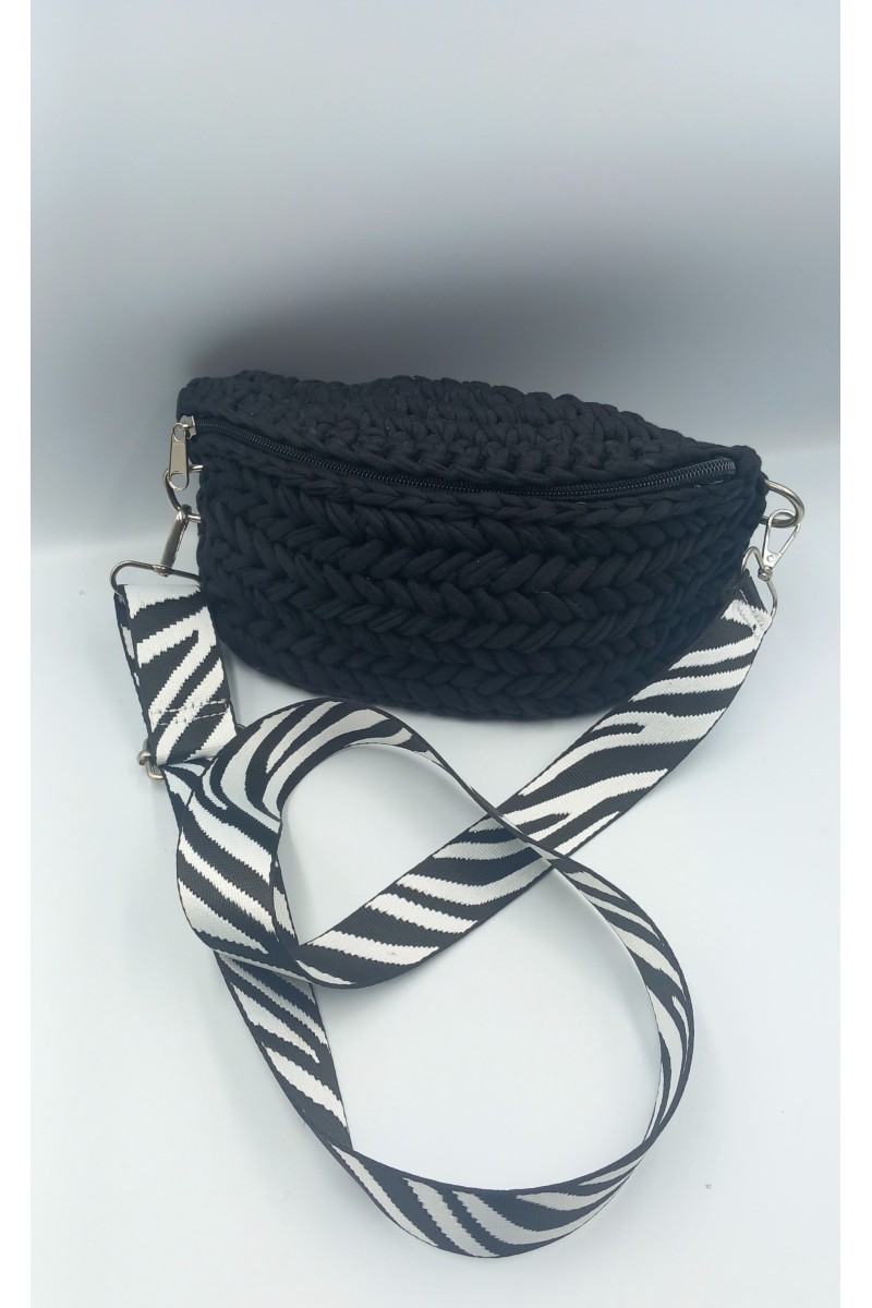 Χειροποίητο πλεκτό τσαντάκι μέσης