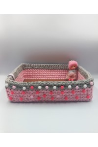 Χειροποίητο πλεκτό καλάθι για παιδικό δωμάτιο