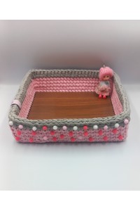 Χειροποίητο πλεκτό καλάθι για παιδικό δωμάτιο