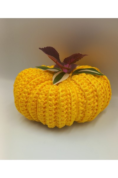 Κίτρινη χειροποίητη Κολοκύθα-Γούρι