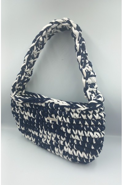 Χειροποίητη πλεκτή τσάντα με πλεκτό χερούλι