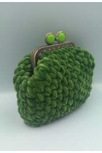 Βελούδινο πορτοφόλι.