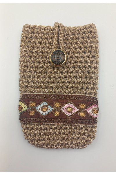 Χειροποίητη πλεκτή θήκη κινητού.