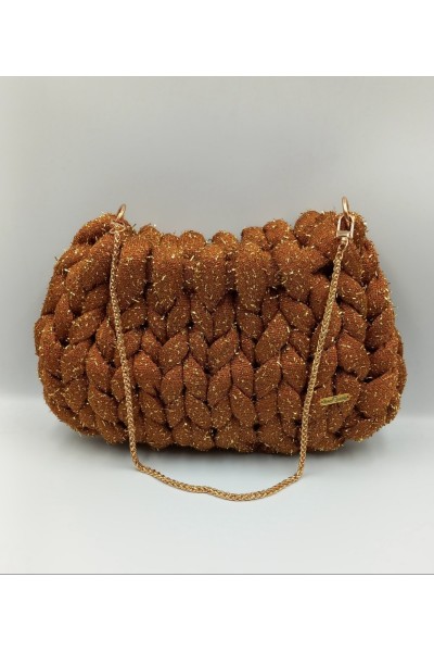 Πλεκτή χειροποίητη τσάντα με εκθαμβωτικό γκλίτερ