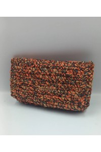 Πρακτική πολύχρωμη καπνοθήκη.