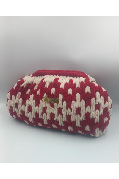 Love at first touch.