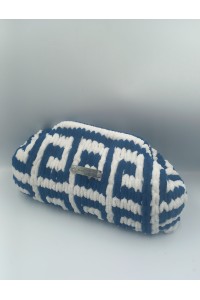 Blue & White Perfection! 💙🤍"