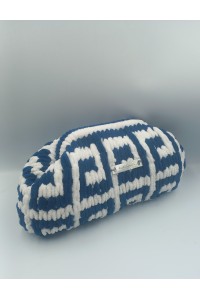 Blue & White Perfection! 💙🤍"