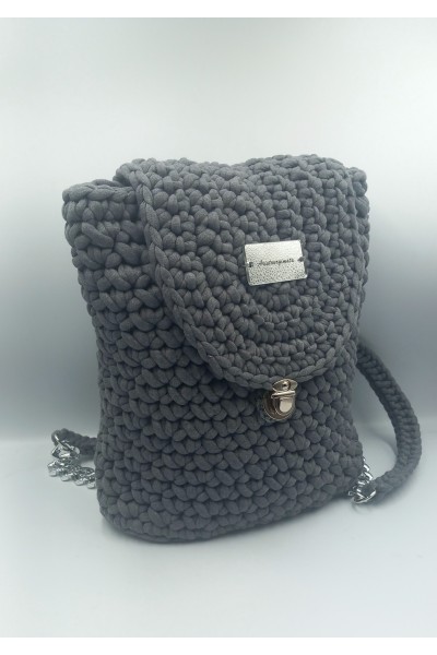 Χειροποίητο Πλεκτό Backpack σε Γκρι Ανθρακί με Ασημένιο Κούμπωμα & Εσωτερική Επένδυση.